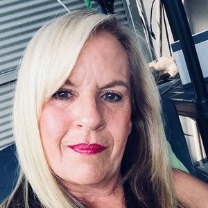 Meet your Posher, Kari